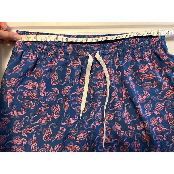 Chubbies Mens Board Shorts Large Swim Trunks Seahorse Blue Pink Drawstring EUC - Picture 9 of 12